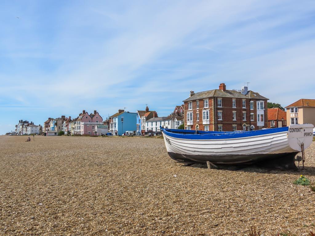 Britten Close Aldeburgh Buitenkant foto